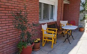 Virginia Apartment